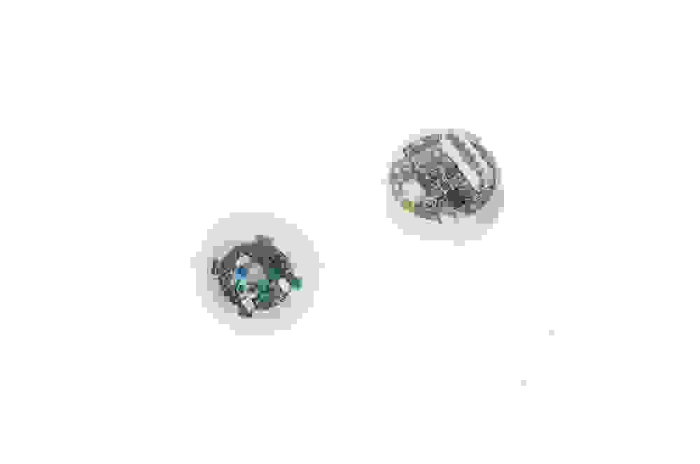 Модуль кнопочный вызов вверх белая подсветка без зумера KSS KM857781G03 Kone