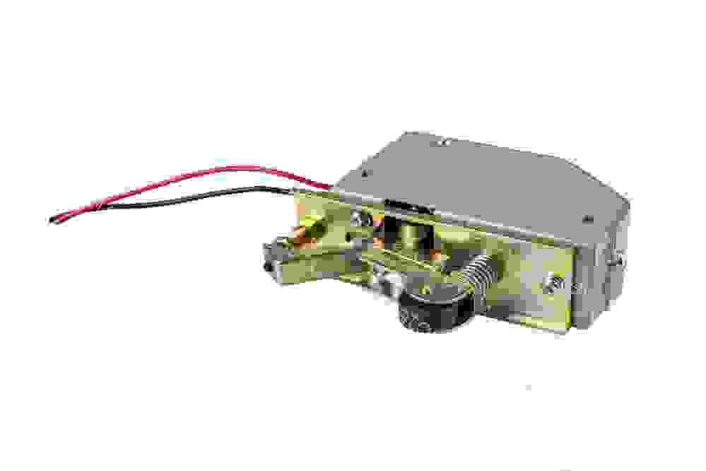 Выключатель путевой дверей кабины DS-121 YF-121 Mitsubishi