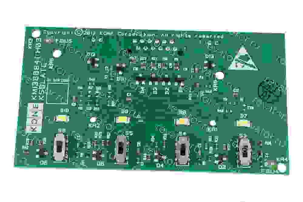 Плата KSSLATC приказной панели KM1368840G01 Kone