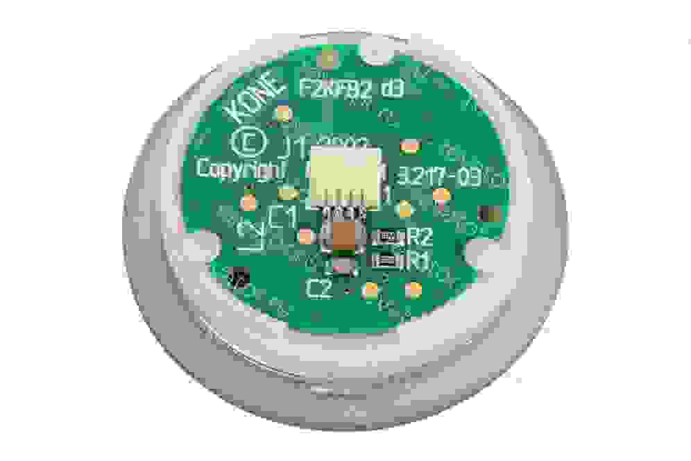 Модуль кнопочный вызов ведомый серый обод янтарная подсветка KSS KM804342G10 Kone