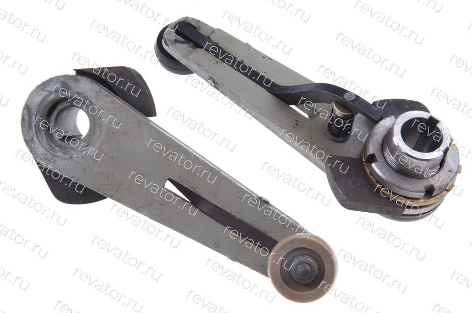 Рычаг привода двери кабины проем 650мм конус 400А.03.10.020К КМЗ