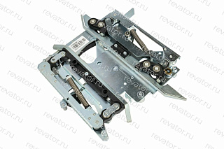 Отводка привода двери кабины правая KM601500G13 Kone